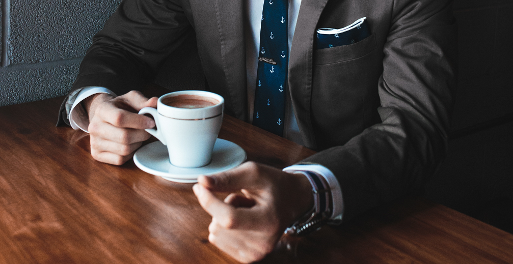 Mann mit Kaffee
